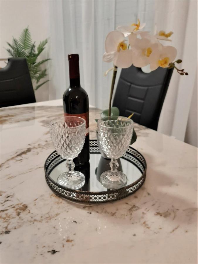 H&O Alina Sunset Apartment Πάφος Εξωτερικό φωτογραφία